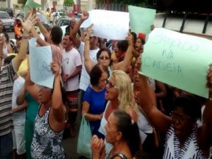 Protesto por prisão1