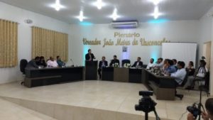 PLENÁRIO-DA-CAMARA-MUNICIPAL-380x214