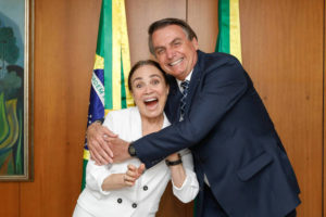 REGINA E BOLSONARO